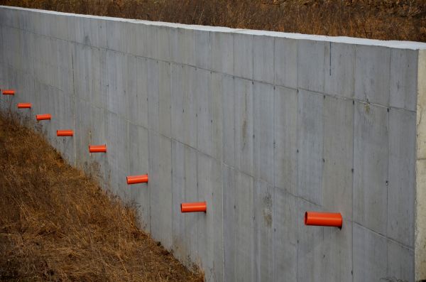 Cement Wall Pouring in Vallejo